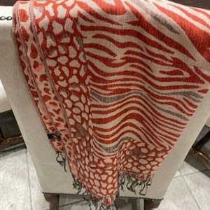 2chic scarves 64x33